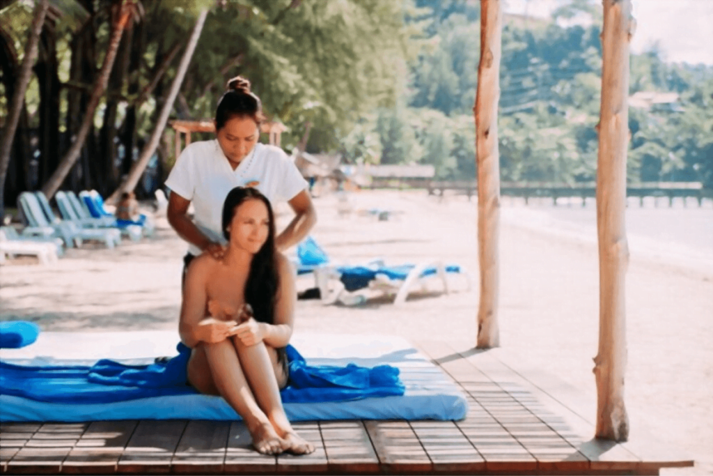 thailand_medical_tourism_massage_relax_culture