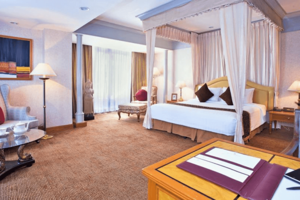 Royal President Hotel ASQ room